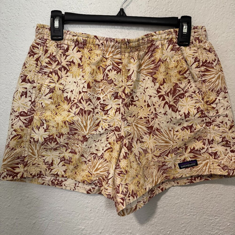 Womens Medium Patagonia Baggies